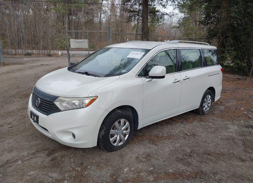 Photo 2 of 2014 Nissan Quest S (VIN JN8AE2KP9E9105557)