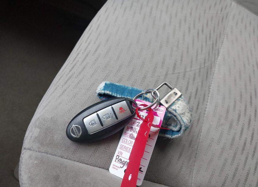 Photo 11 of 2014 Nissan Quest S (VIN JN8AE2KPXE9106054)