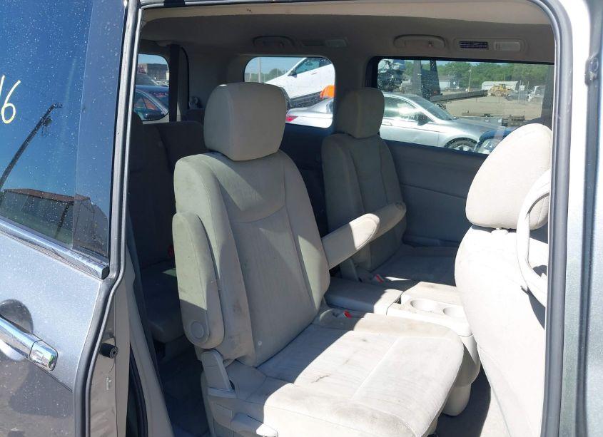 Photo 8 of 2015 Nissan Quest PLATINUM/S/SL/SV (VIN JN8AE2KPXF9126791)