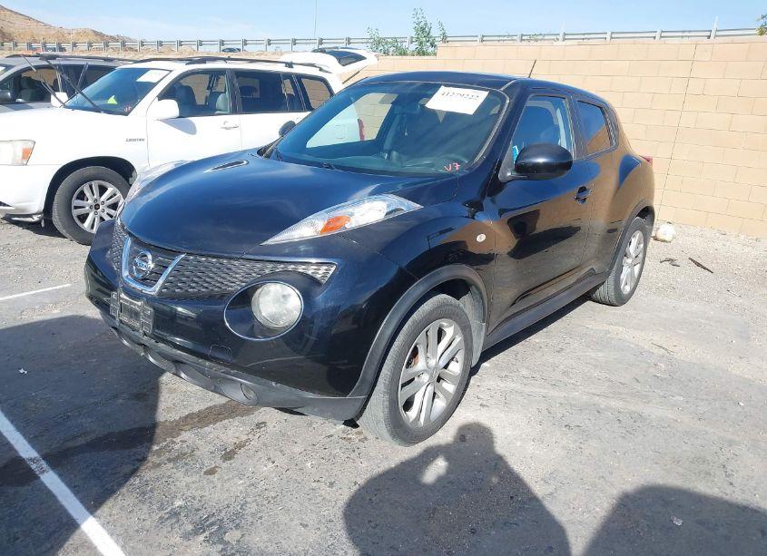 Photo 2 of 2011 Nissan Juke SL (VIN JN8AF5MR0BT008422)