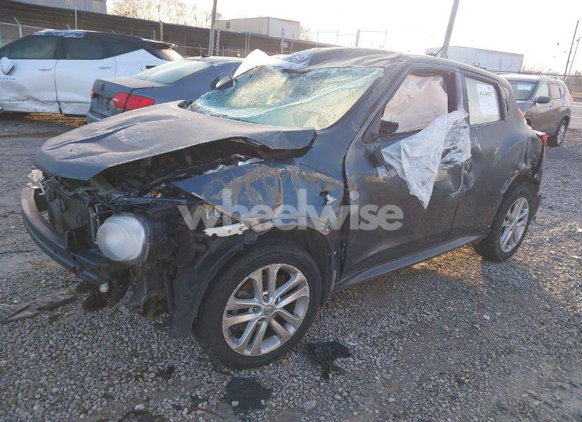 Photo 2 of 2013 Nissan Juke S (VIN JN8AF5MR0DT216772)