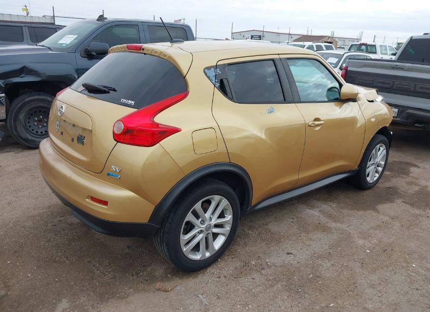 Photo 4 of 2014 Nissan Juke SV (VIN JN8AF5MR0ET357276)