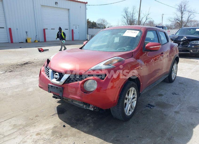 Photo 2 of 2015 Nissan Juke S (VIN JN8AF5MR0FT509395)