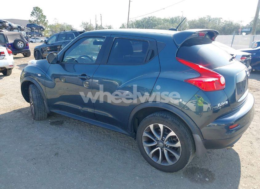 Photo 3 of 2011 Nissan Juke SV (VIN JN8AF5MR1BT013208)