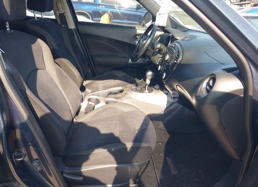 Photo 5 of 2011 Nissan Juke SV (VIN JN8AF5MR1BT013208)