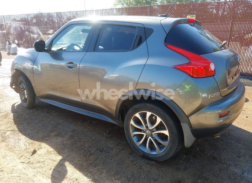 Photo 3 of 2011 Nissan Juke SL (VIN JN8AF5MR1BT014178)