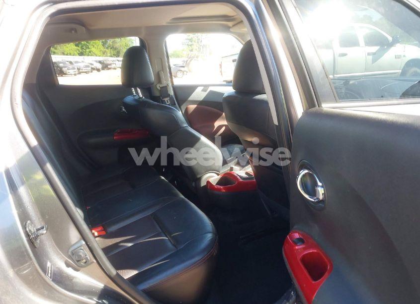 Photo 8 of 2011 Nissan Juke SL (VIN JN8AF5MR1BT014178)