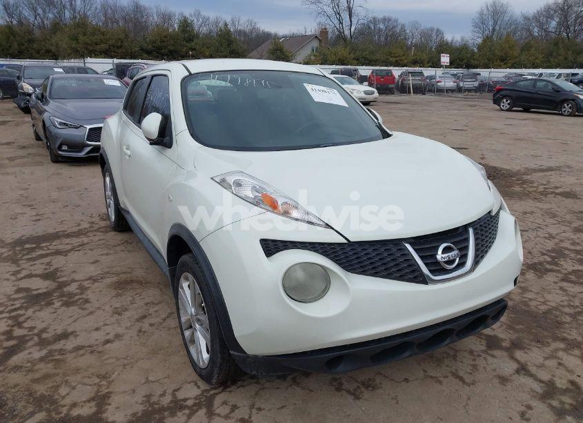 2011 Nissan Juke S (VIN JN8AF5MR1BT017436) main photo
