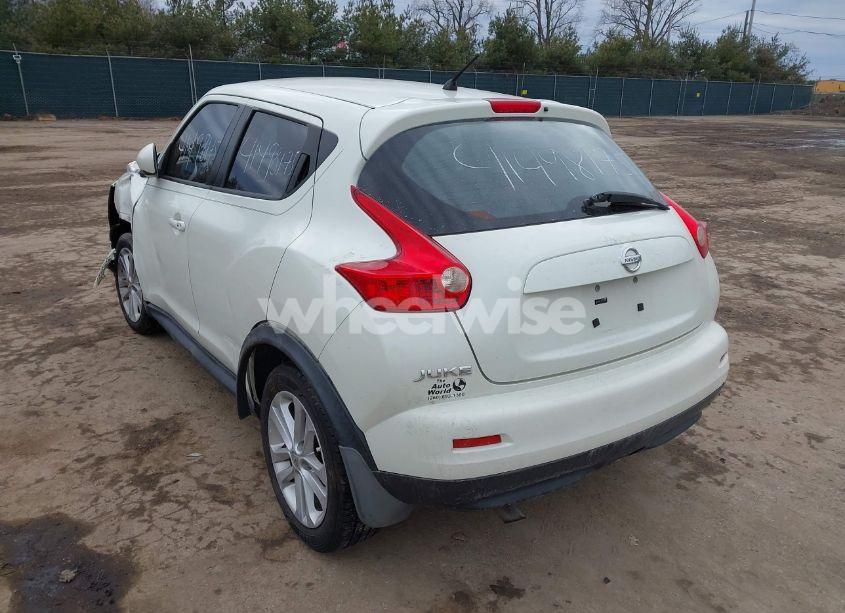 Photo 3 of 2011 Nissan Juke S (VIN JN8AF5MR1BT017436)