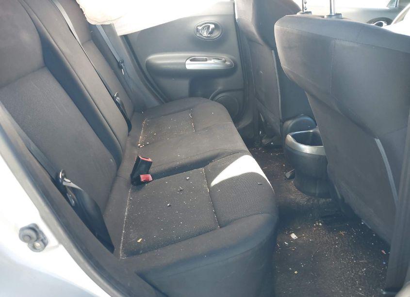 Photo 8 of 2011 Nissan Juke S (VIN JN8AF5MR1BT017615)