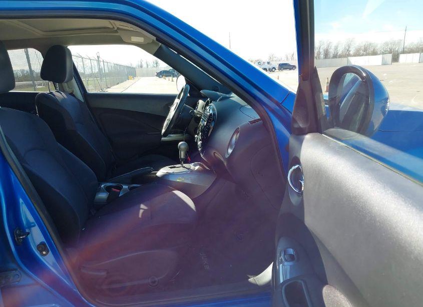 Photo 5 of 2012 Nissan Juke SV (VIN JN8AF5MR1CT101239)