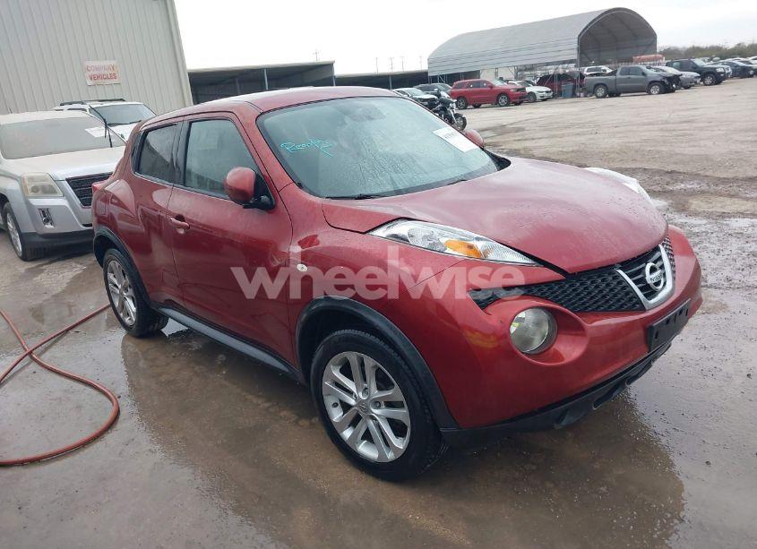 2013 Nissan Juke SV (VIN JN8AF5MR1DT201410) main photo