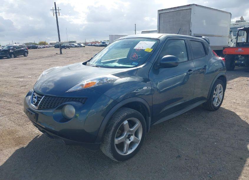 Photo 2 of 2013 Nissan Juke SL (VIN JN8AF5MR1DT210317)