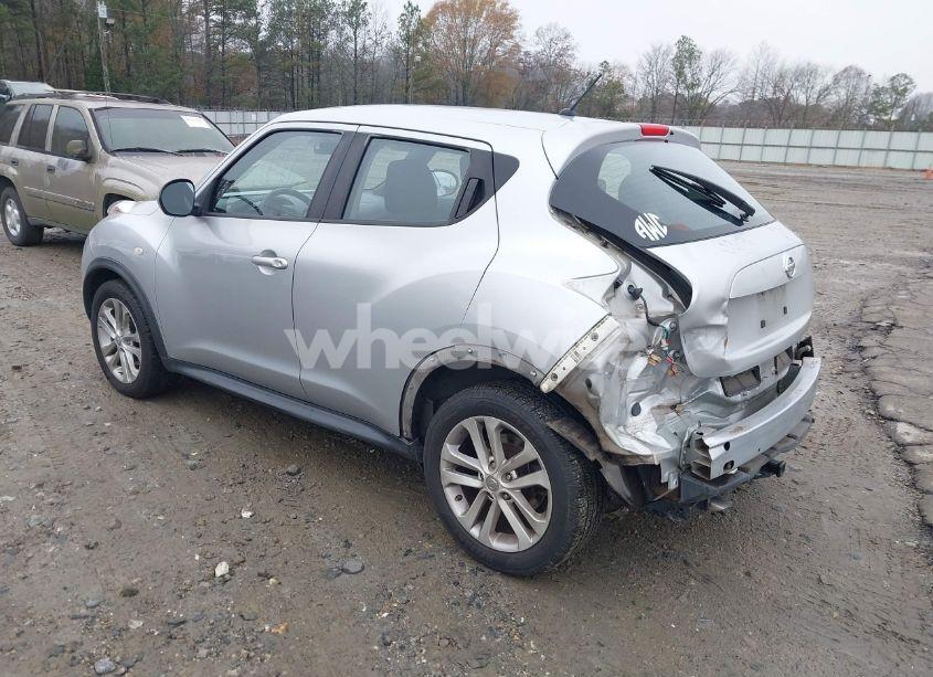 Photo 3 of 2013 Nissan Juke S (VIN JN8AF5MR1DT218384)