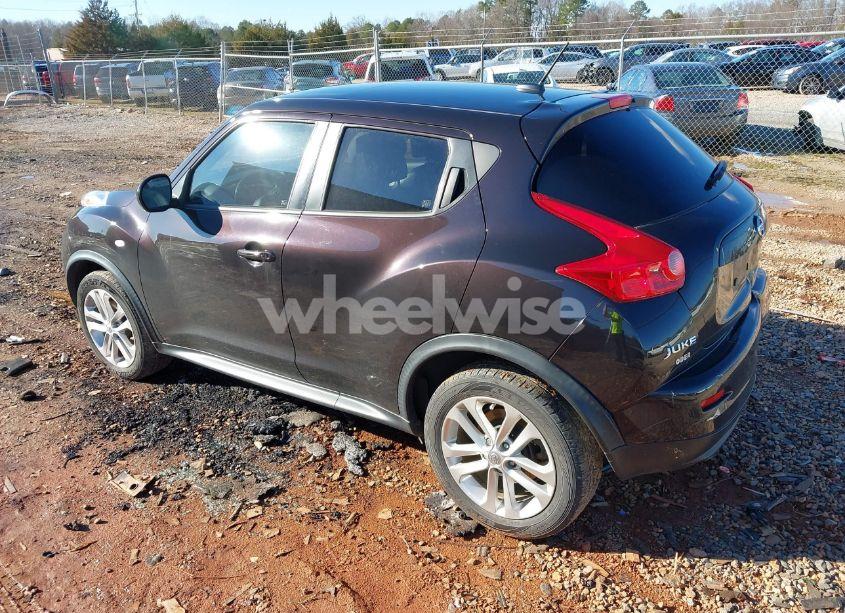 Photo 3 of 2014 Nissan Juke SL (VIN JN8AF5MR1ET355293)