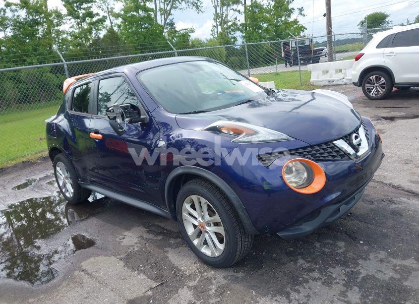 2015 Nissan Juke SV (VIN JN8AF5MR1FT502942) main photo