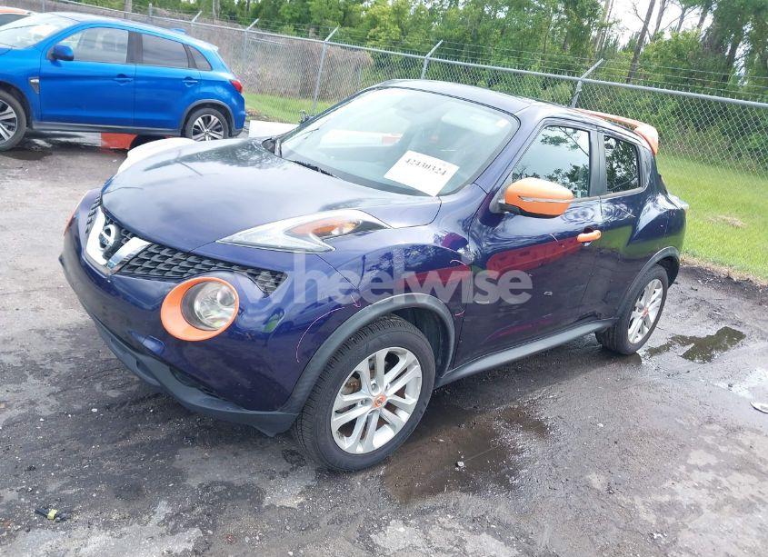 Photo 2 of 2015 Nissan Juke SV (VIN JN8AF5MR1FT502942)