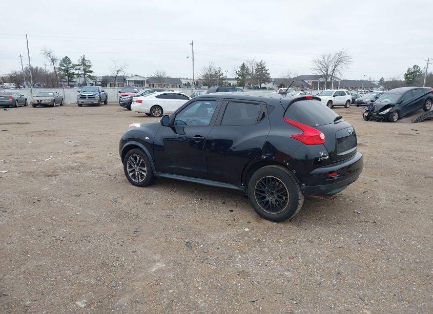 Photo 3 of 2011 Nissan Juke SV (VIN JN8AF5MR2BT001388)
