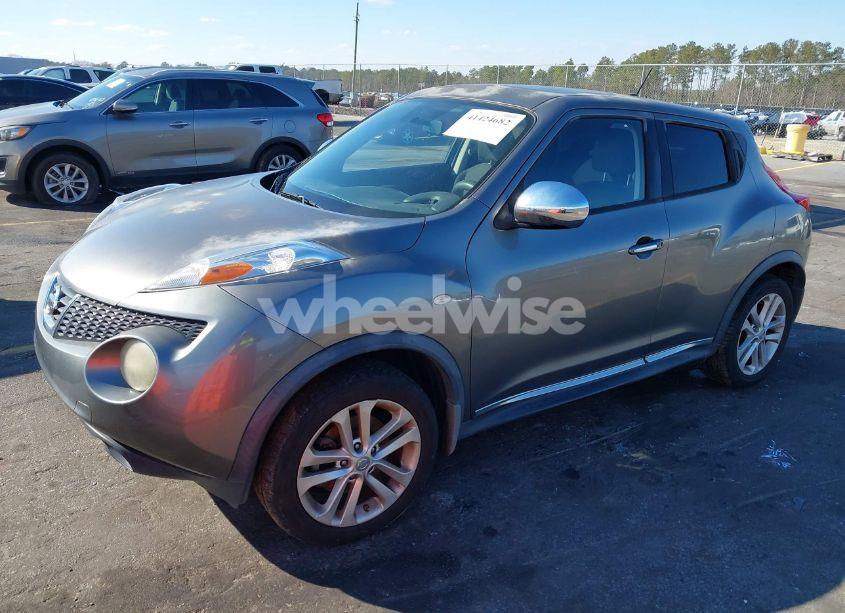 Photo 2 of 2012 Nissan Juke SV (VIN JN8AF5MR2CT101590)