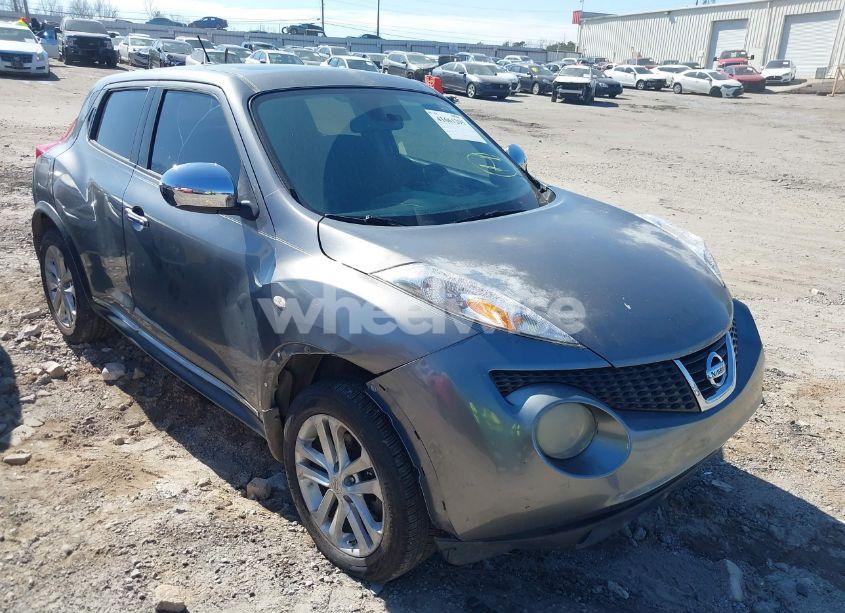 2012 Nissan Juke SV (VIN JN8AF5MR2CT102514) main photo