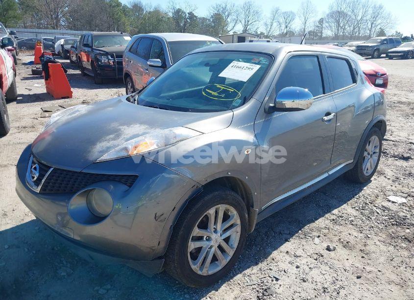 Photo 2 of 2012 Nissan Juke SV (VIN JN8AF5MR2CT102514)