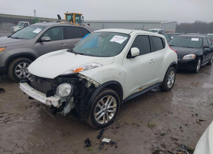 Photo 2 of 2012 Nissan Juke SL (VIN JN8AF5MR2CT108443)