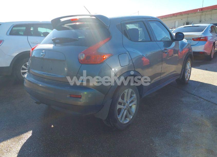 Photo 4 of 2013 Nissan Juke SV (VIN JN8AF5MR2DT210634)