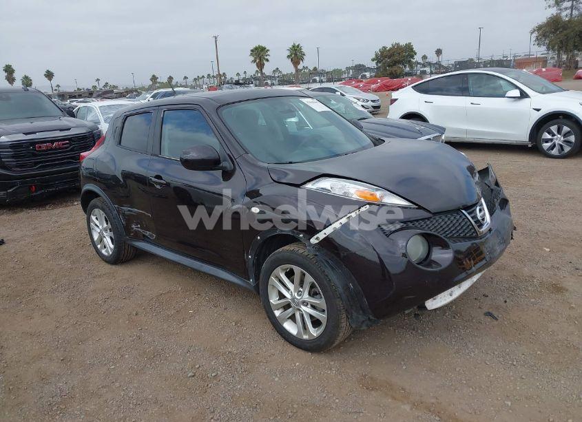 2014 Nissan Juke SL (VIN JN8AF5MR2ET355318) main photo
