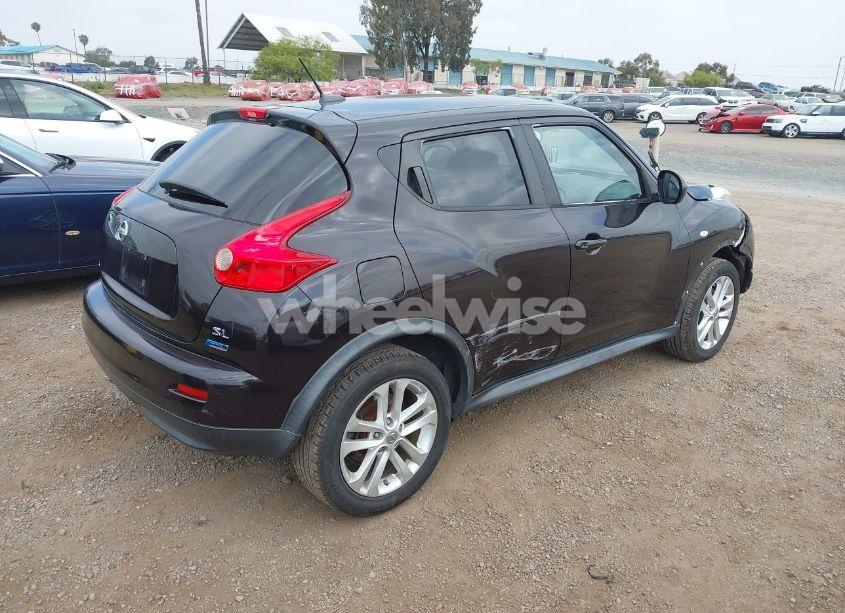 Photo 4 of 2014 Nissan Juke SL (VIN JN8AF5MR2ET355318)