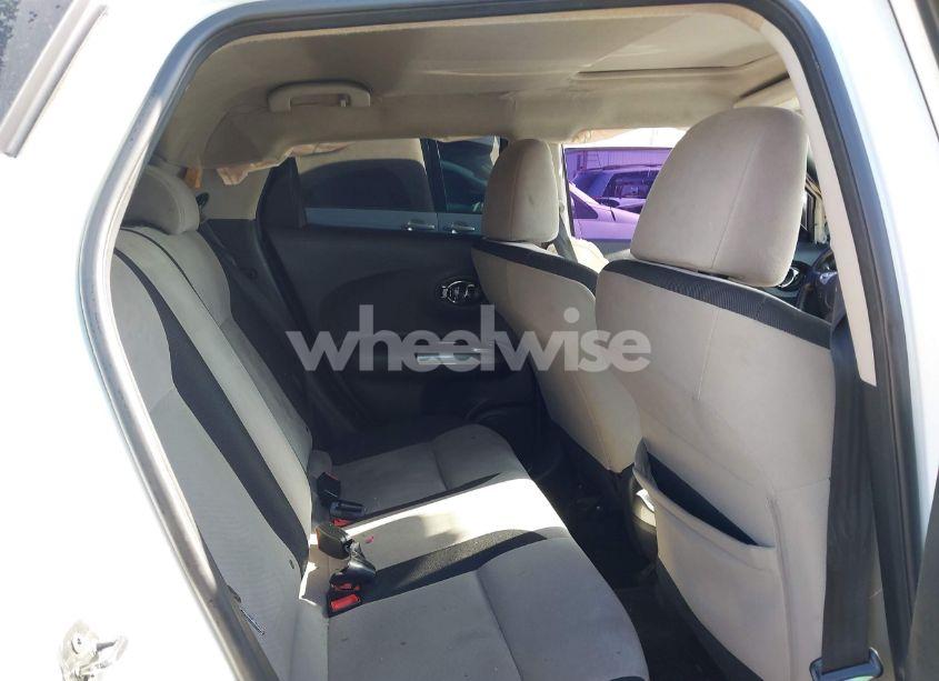 Photo 8 of 2014 Nissan Juke SV (VIN JN8AF5MR2ET362110)