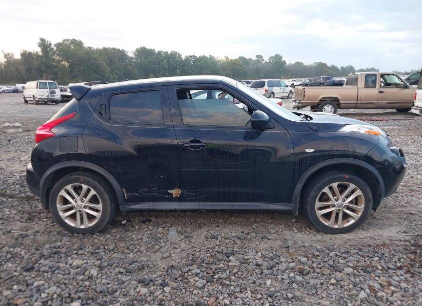 Photo 13 of 2014 Nissan Juke S (VIN JN8AF5MR2ET452616)
