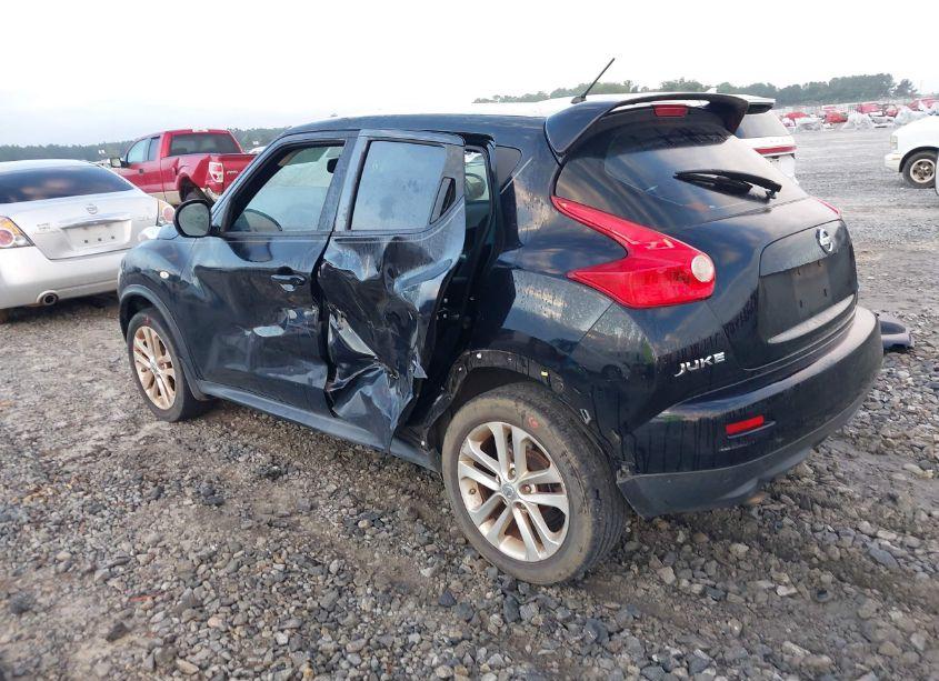 Photo 3 of 2014 Nissan Juke S (VIN JN8AF5MR2ET452616)