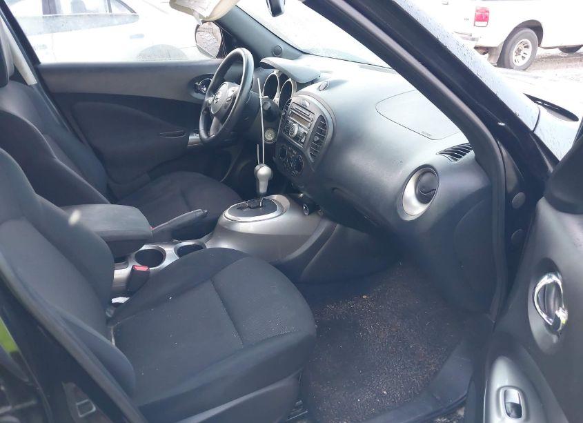 Photo 5 of 2014 Nissan Juke S (VIN JN8AF5MR2ET452616)