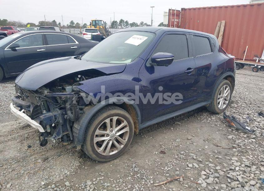 Photo 2 of 2015 Nissan Juke SL (VIN JN8AF5MR2FT504523)