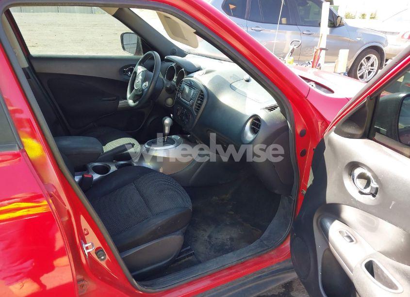 Photo 5 of 2016 Nissan Juke S (VIN JN8AF5MR2GT601724)