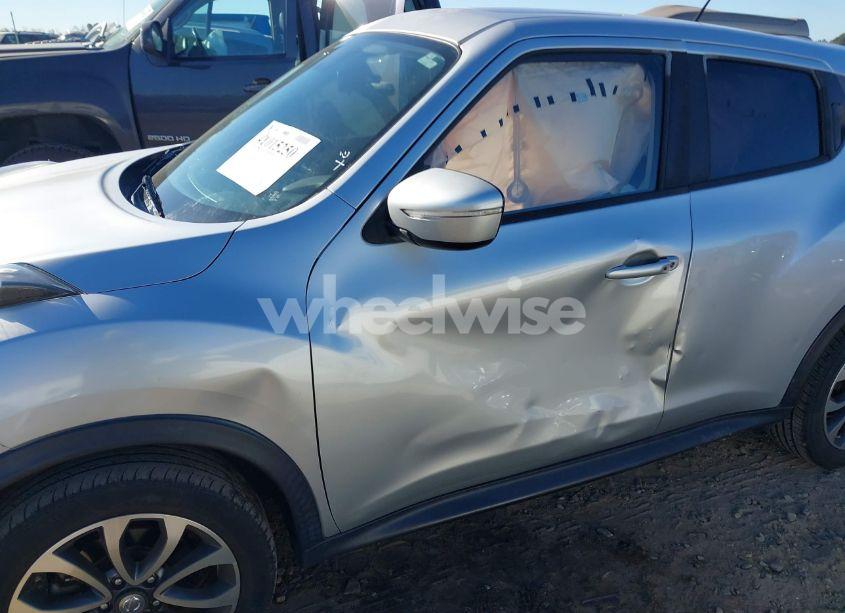 Photo 6 of 2017 Nissan Juke SV (VIN JN8AF5MR2HT700223)