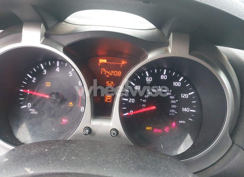 Photo 7 of 2017 Nissan Juke S (VIN JN8AF5MR2HT704921)