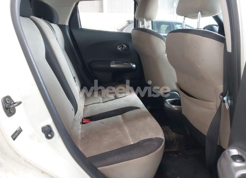 Photo 8 of 2011 Nissan Juke SV (VIN JN8AF5MR3BT014165)