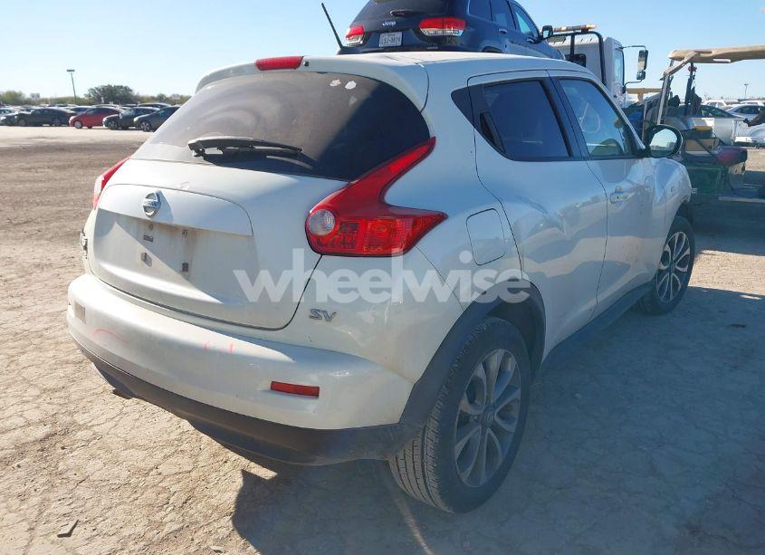 Photo 4 of 2011 Nissan Juke SV (VIN JN8AF5MR3BT022492)