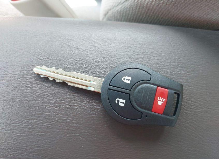 Photo 11 of 2012 Nissan Juke S (VIN JN8AF5MR3CT105356)