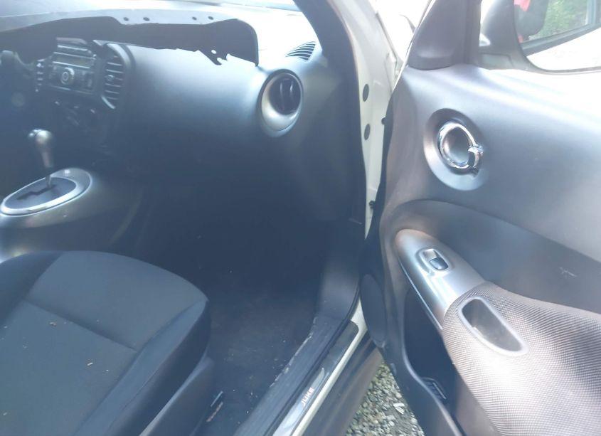 Photo 5 of 2012 Nissan Juke S (VIN JN8AF5MR3CT105356)