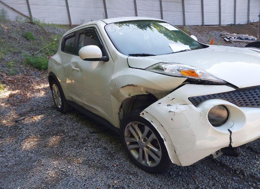 Photo 6 of 2012 Nissan Juke S (VIN JN8AF5MR3CT105356)