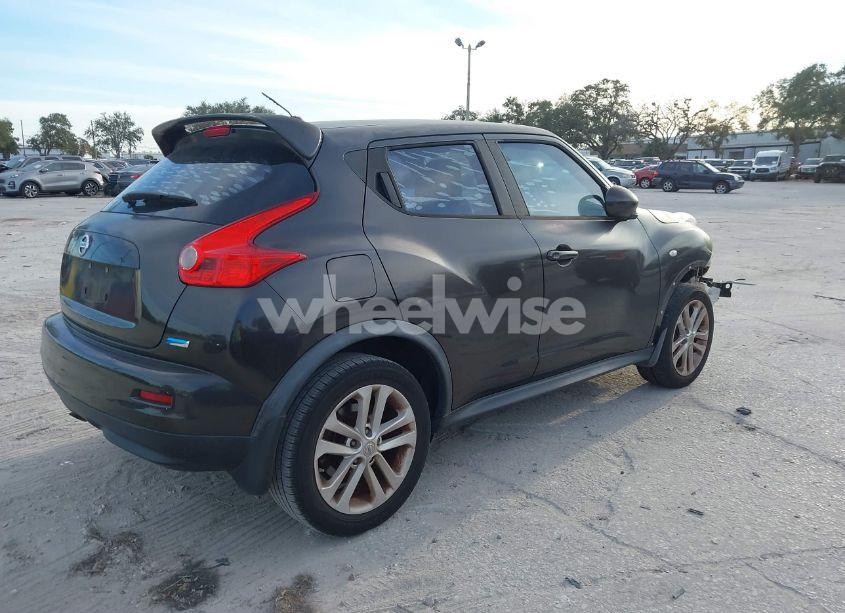 Photo 4 of 2013 Nissan Juke S (VIN JN8AF5MR3DT203918)