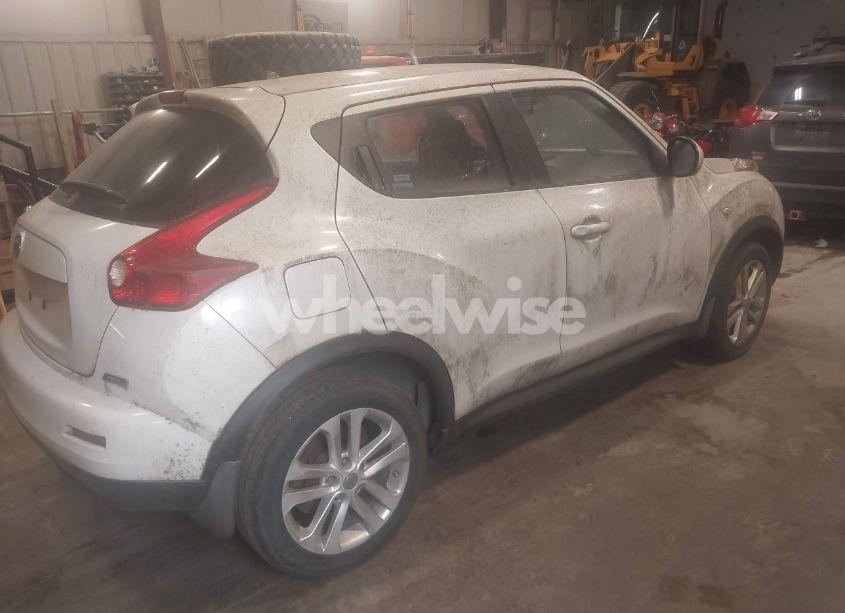 Photo 4 of 2013 Nissan Juke S (VIN JN8AF5MR3DT206673)