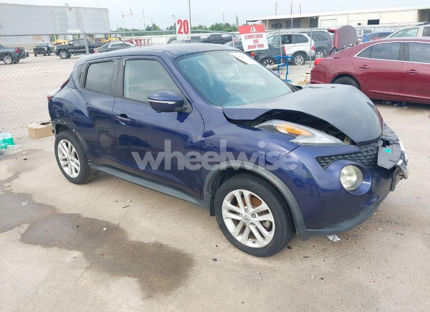 2015 Nissan Juke SV (VIN JN8AF5MR3FT506054) main photo