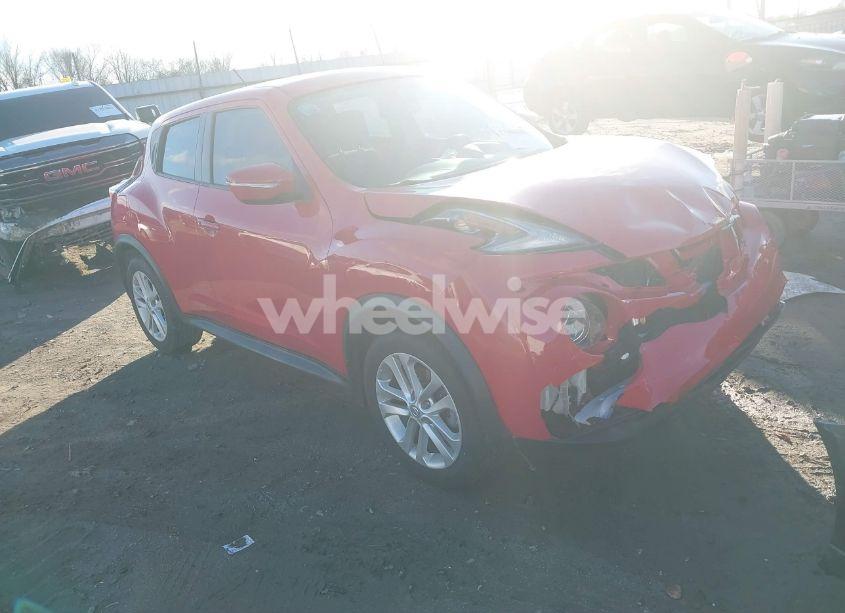 2017 Nissan Juke S (VIN JN8AF5MR3HT705463) main photo