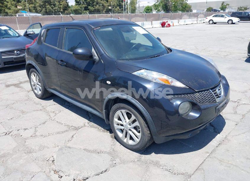 2011 Nissan Juke S (VIN JN8AF5MR4BT002753) main photo