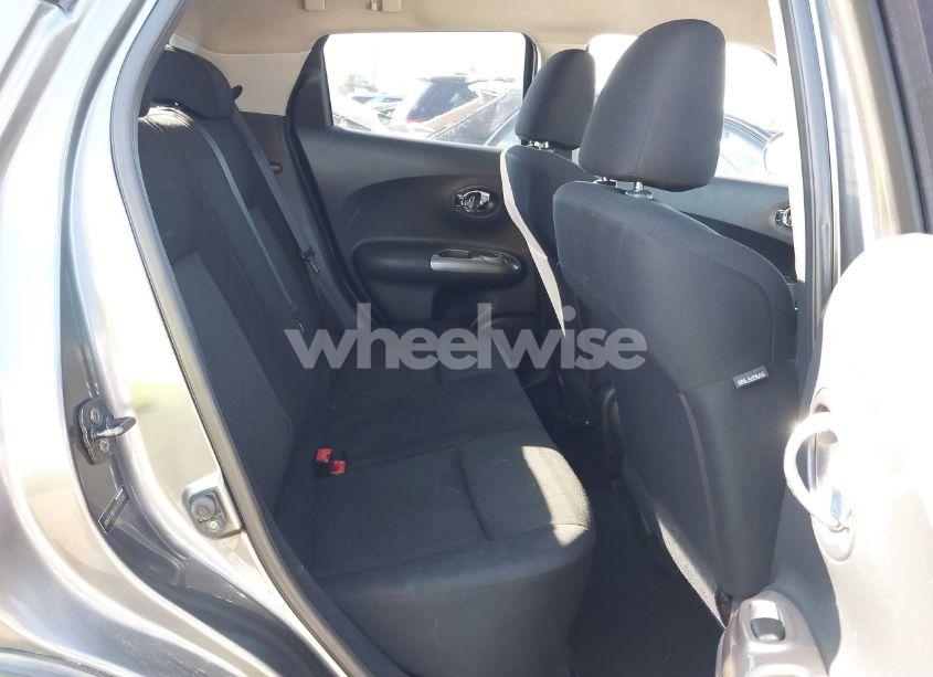 Photo 8 of 2011 Nissan Juke S (VIN JN8AF5MR4BT020363)