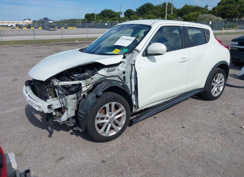 Photo 2 of 2012 Nissan Juke S (VIN JN8AF5MR4CT116365)