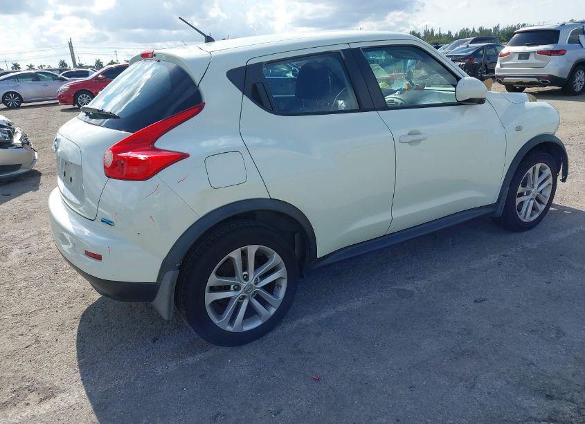 Photo 4 of 2012 Nissan Juke S (VIN JN8AF5MR4CT116365)